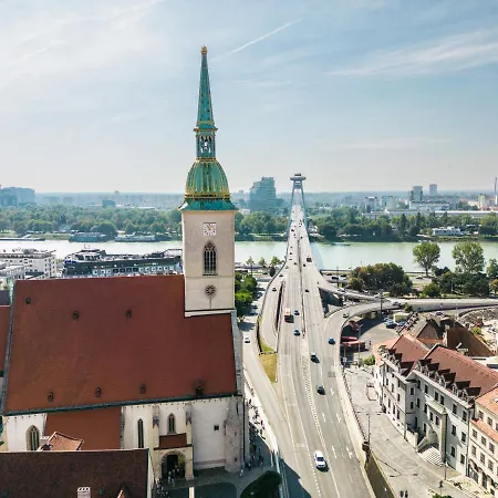 Szálloda Falkensteiner Pozsony