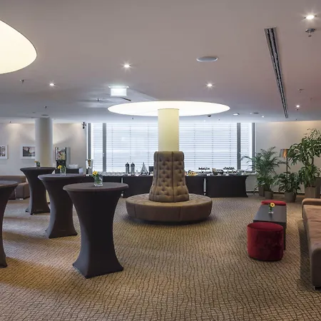 Falkensteiner Szálloda Pozsony