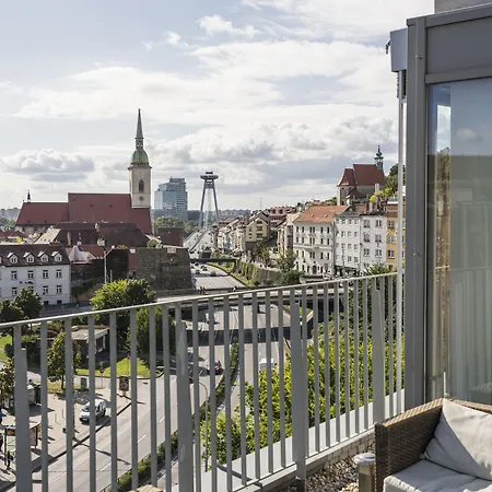 Falkensteiner 4* Bratislava