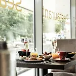 Falkensteiner 4* Bratislava