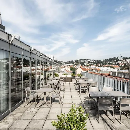 布拉迪斯拉发法肯斯特纳尔酒店 酒店 4*