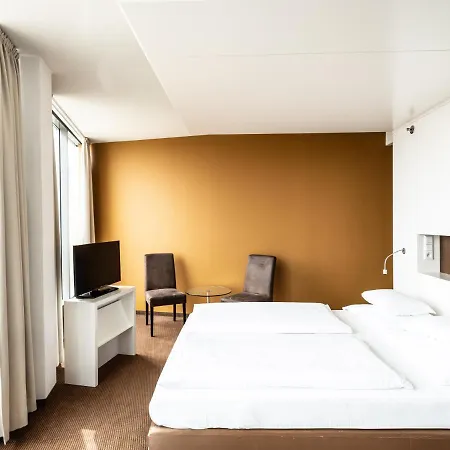 布拉迪斯拉发法肯斯特纳尔酒店 4*