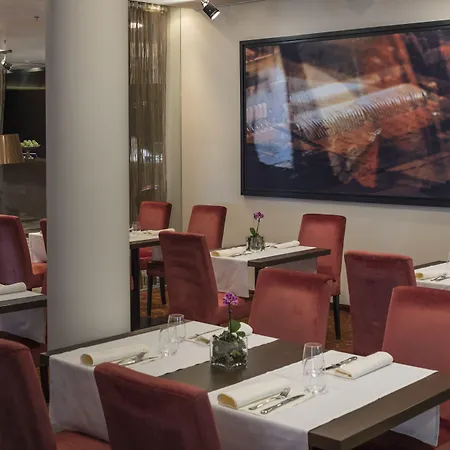 布拉迪斯拉发法肯斯特纳尔酒店 酒店