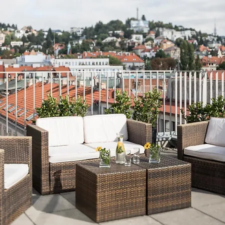 布拉迪斯拉发法肯斯特纳尔酒店 4* 布拉迪斯拉发